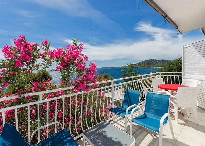 Apartment Zamalin Seaview