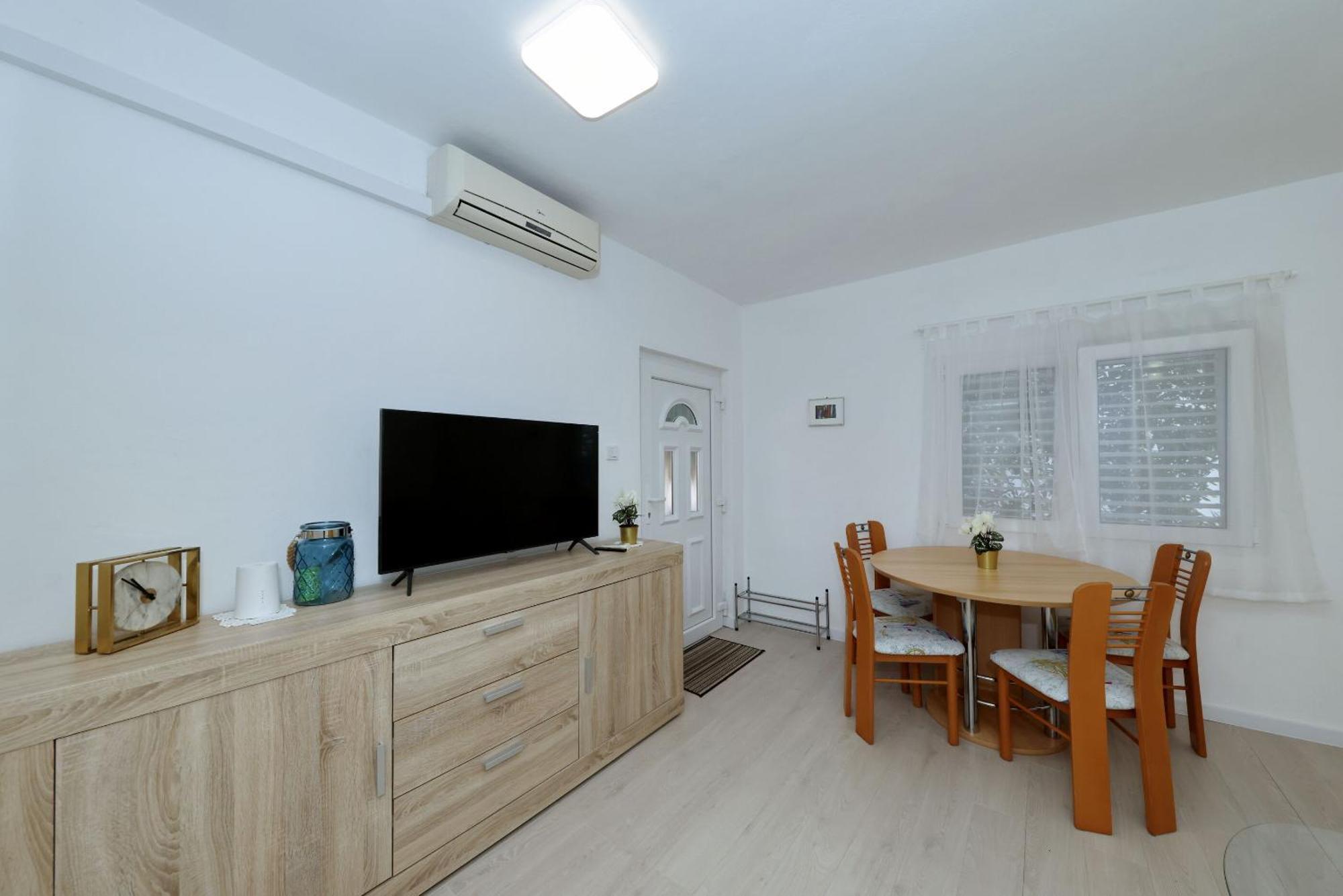 Zamalin Seaview Apartmán Tribalj
